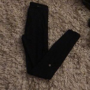 Lululemon black leggings